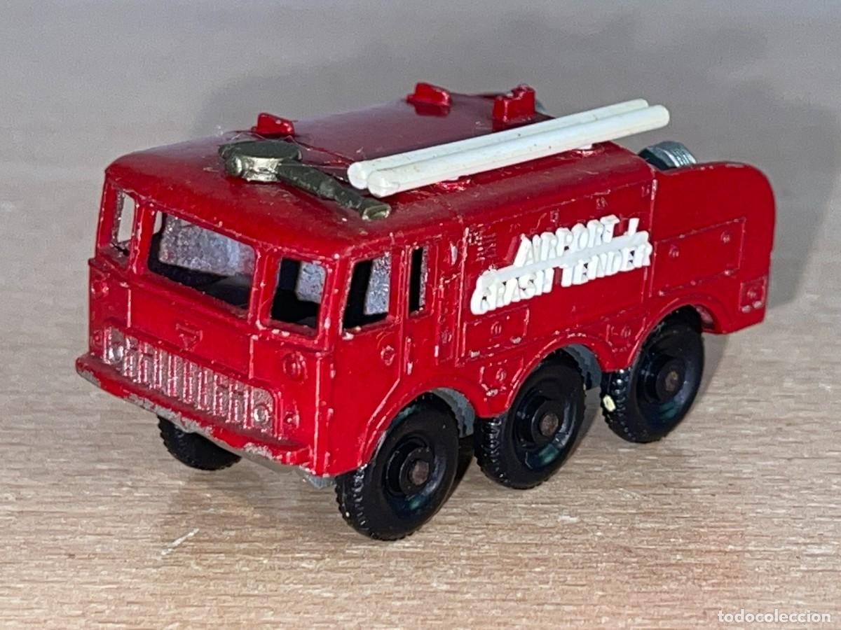 Coches a escala Matchbox: 617- Antiguo cami&oacute;n Matchbox Lesney Foamite Airport Crash Tender N&ordm; 63 Bomberos a&ntilde;os 60 Made England
