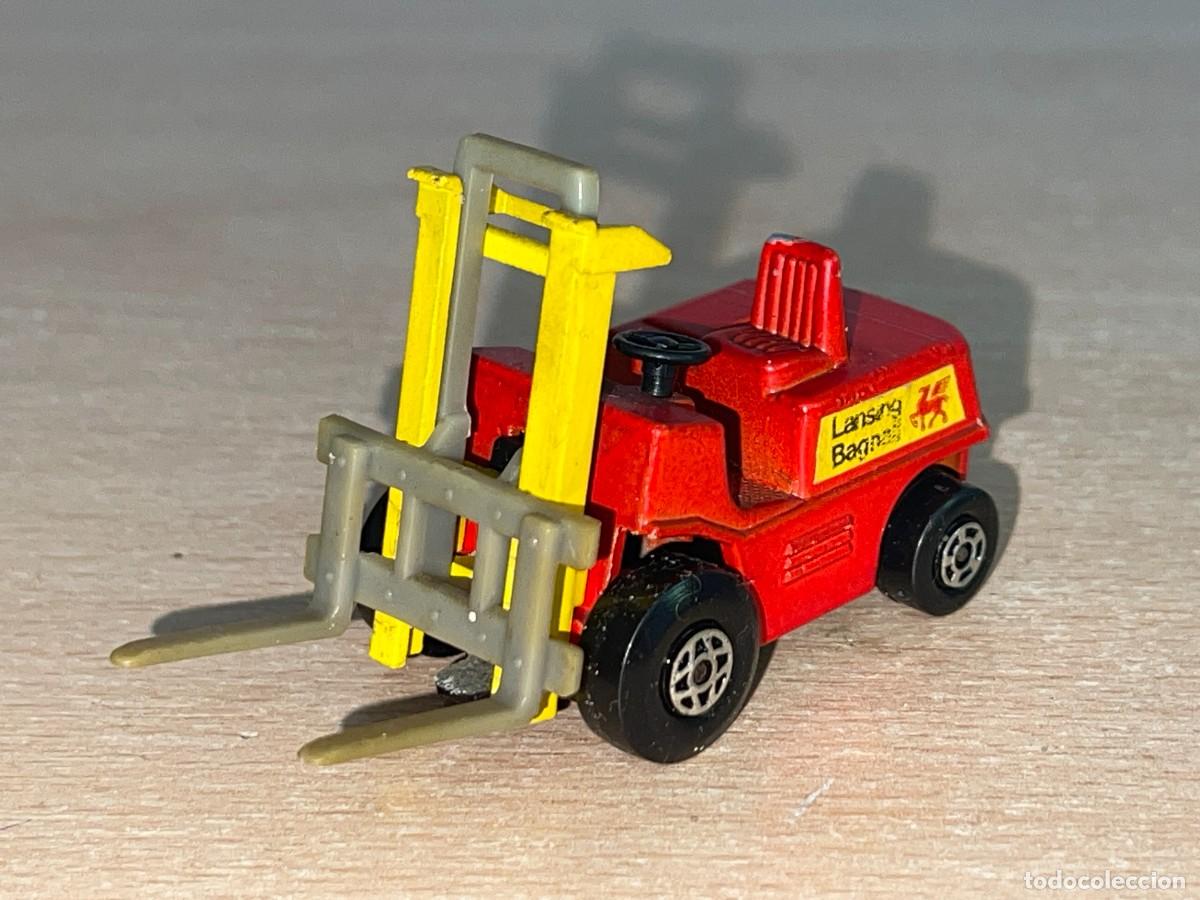 Coches a escala Matchbox: 673- Antiguo toro Lesney Matchbox Superfast Fork Lift Truck Lansing Bagnall N&ordm; 15 1972 Made England