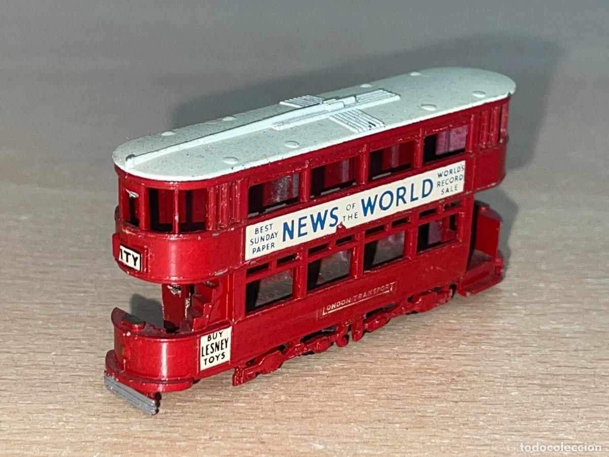 Coches a escala Matchbox: 706- Antiguo tranv&iacute;a Matchbox Lesney News World London Transport N&ordm; 3 a&ntilde;os 60 Made England die-cast