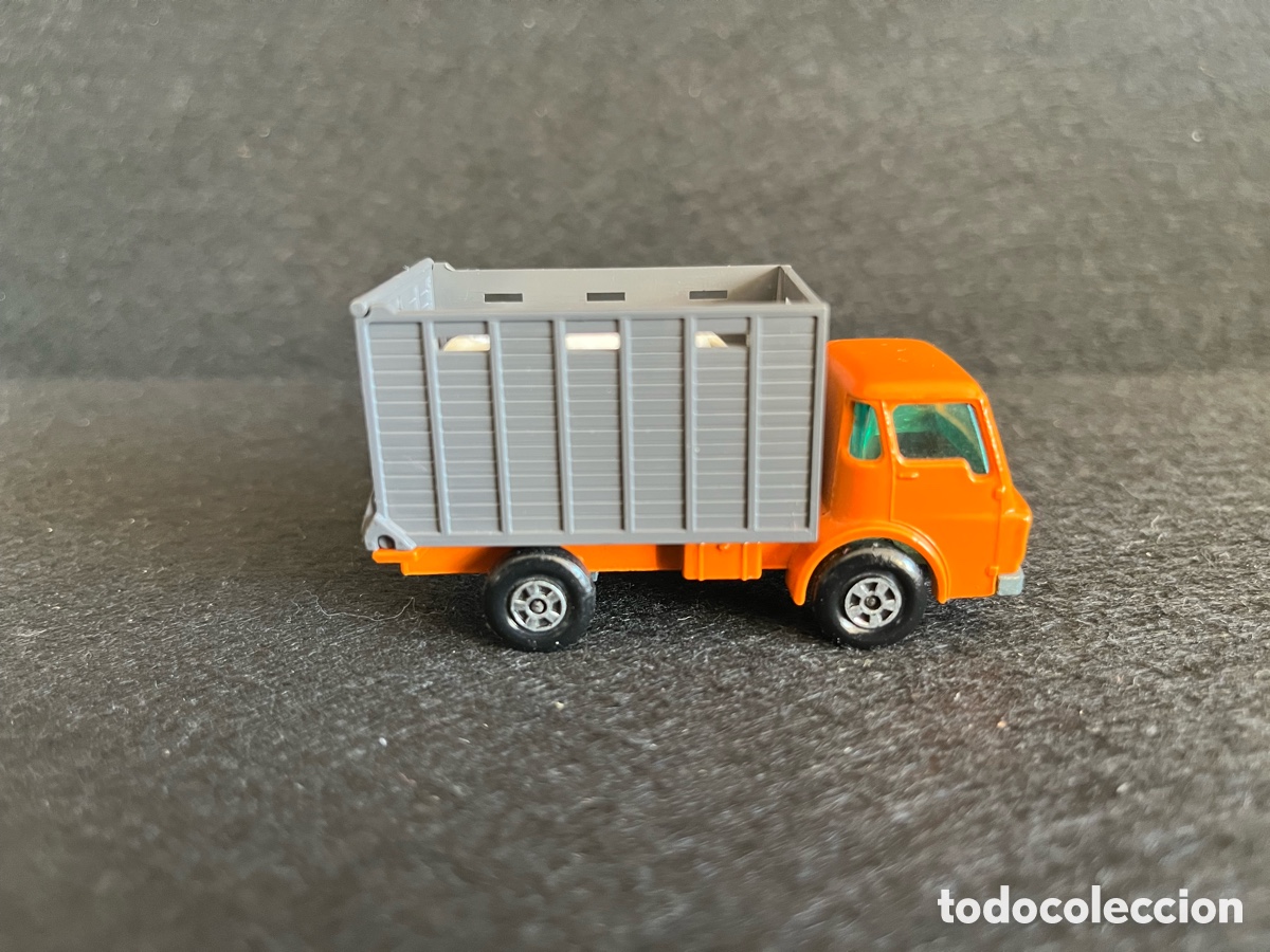 Coches a escala Matchbox: MATCHBOX DODGE CATTLE TRUCK