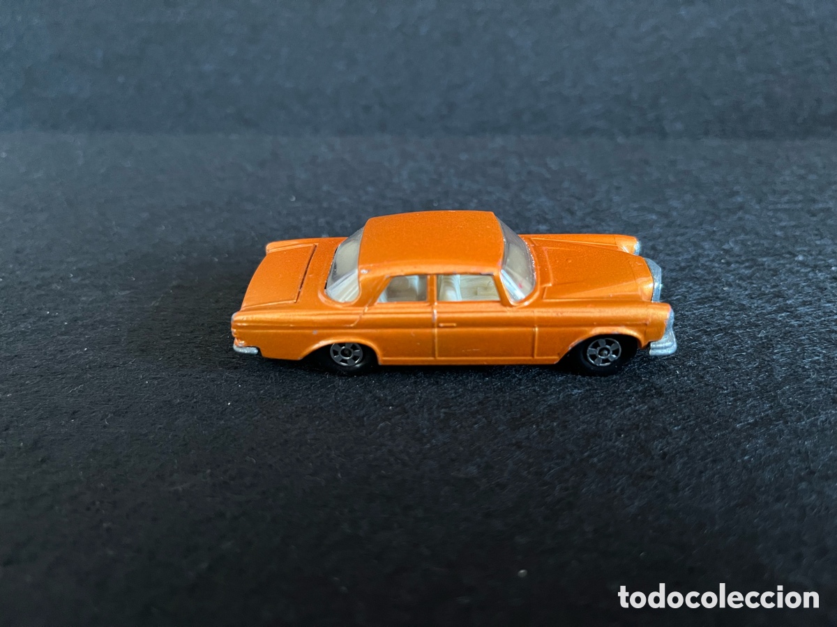 Coches a escala Matchbox: MATCHBOX MERCEDES-BENZ 300 SE