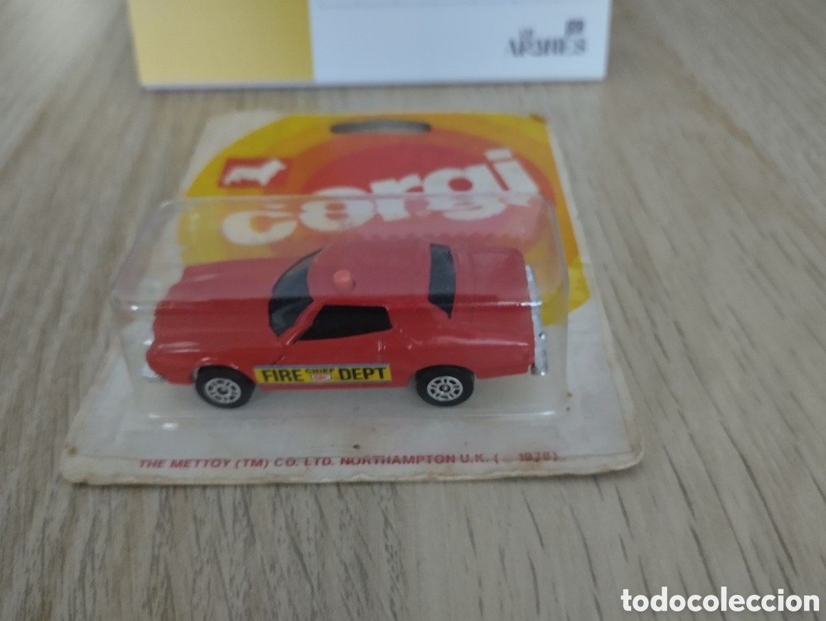 Coches a escala Matchbox: Corgi J&uacute;nior Ford Torino