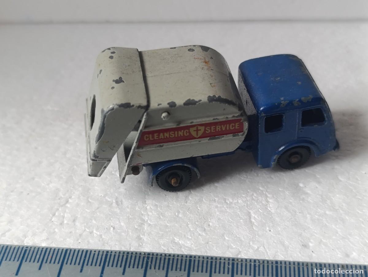 Coches a escala Matchbox: FIGURA DE PVC - CAMION TIPPAX REFUSE - LESNEY - MATCHBOX - ( )