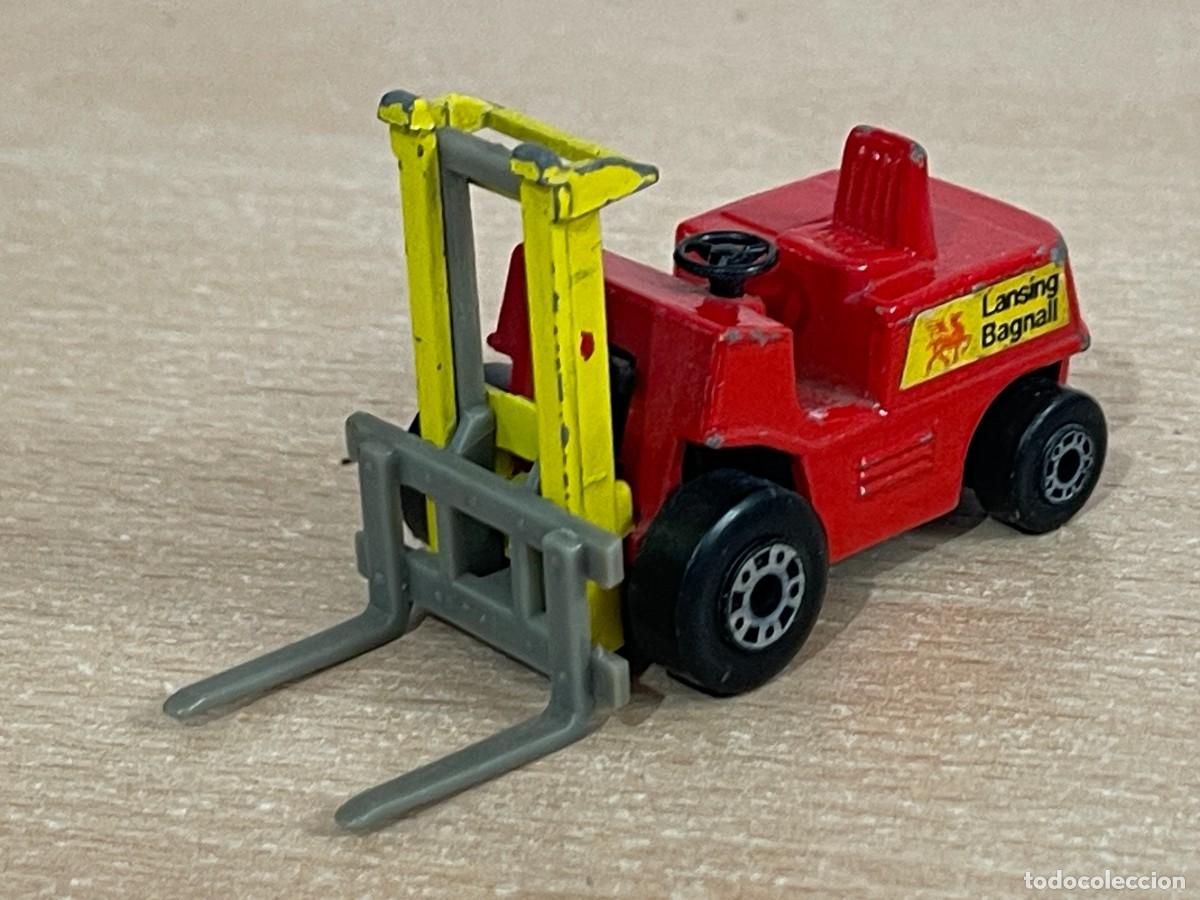 Coches a escala Matchbox: 815- Antiguo toro Lesney Matchbox Superfast Fork Lift Truck Lansing Bagnall N&ordm; 15 1972 Made England