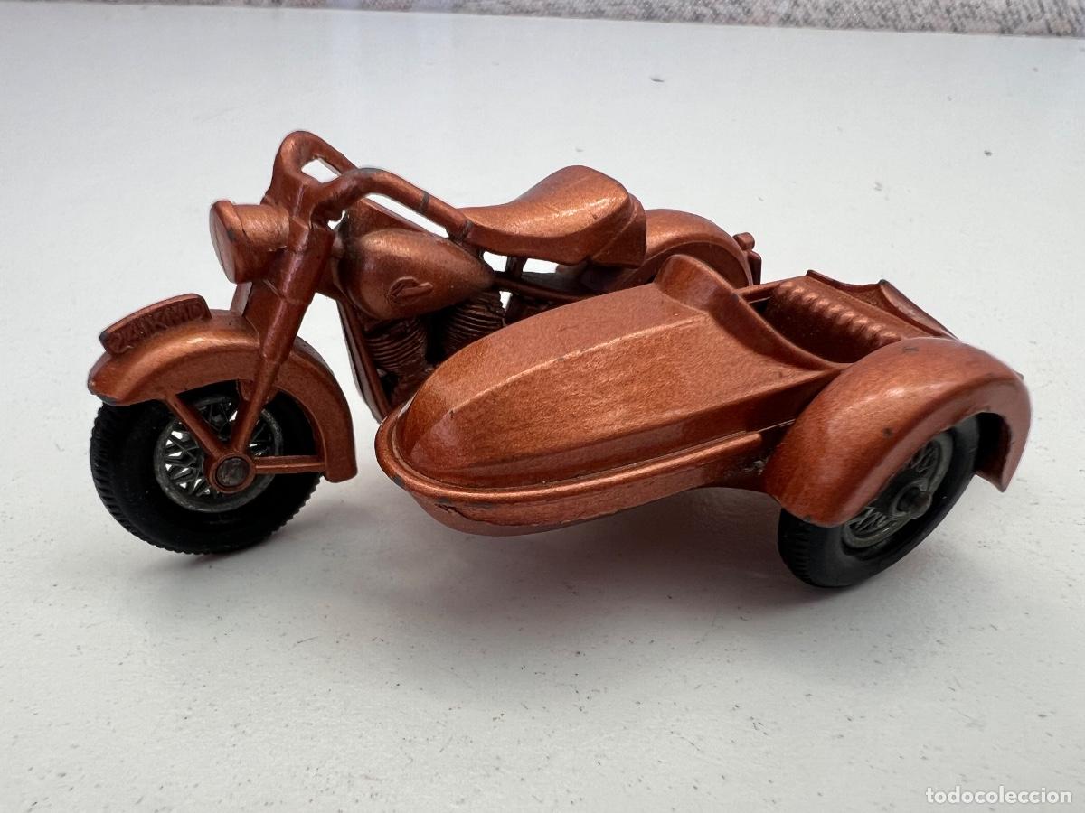 Coches a escala Matchbox: HARLEY DAVIDSON MOTO CON SIDECAR MATCHBOX LESNEY NUM 66
