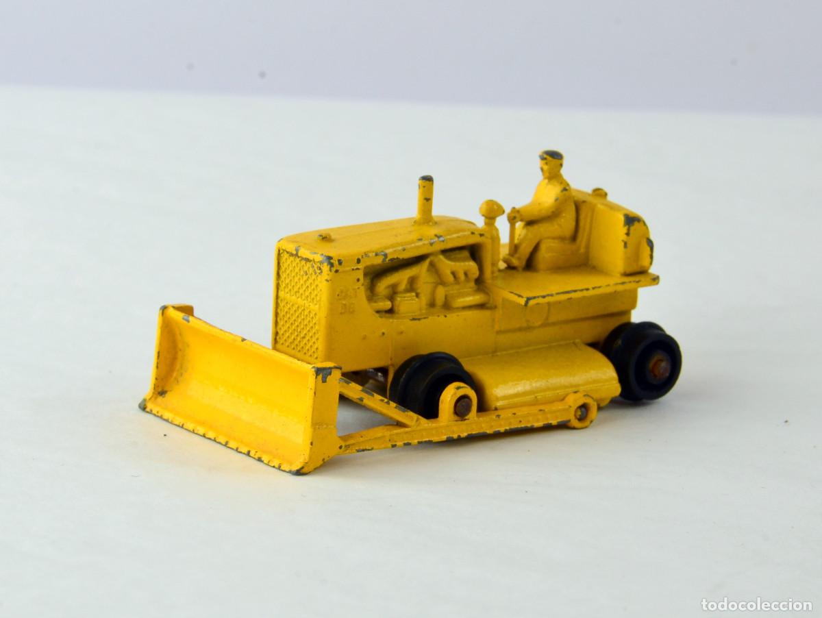 Coches a escala Matchbox: Matchbox N&ordm;18 Lesney England Caterpillar Niveladora