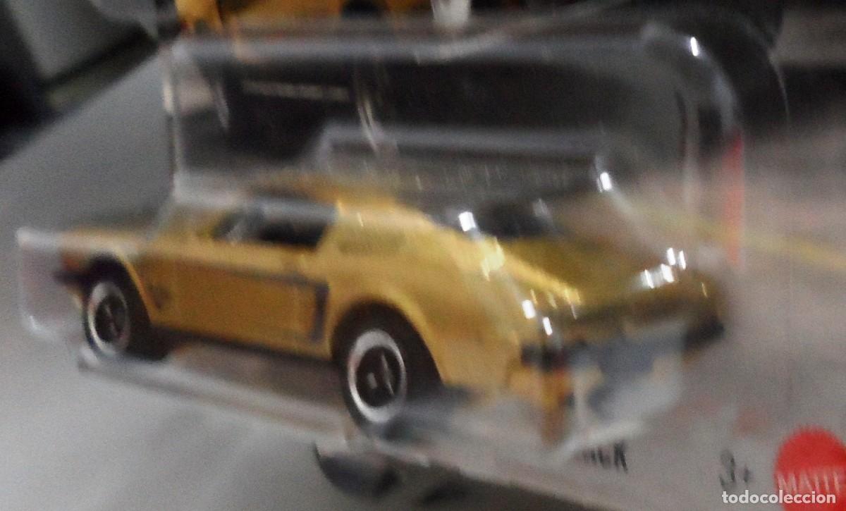 Coches a escala Matchbox: Ford Mustang Fastback 1968 de Matchbox Marr&oacute;n - Foto 3