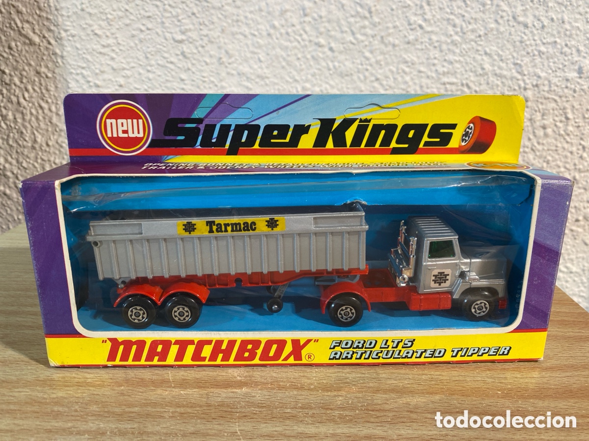 Coches a escala Matchbox: Matchbox FORD LTS Articulated Tipper S&uacute;per Kings