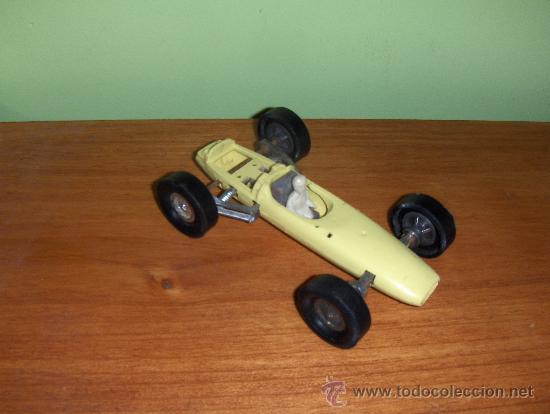 Coches a escala: GUISVAL. N&ordm; 2. JUGADO.