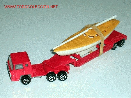 Coches a escala: Cami&oacute;n Bernard con velero, fabricado por la casa Majorette, esc.1/100, a&ntilde;os 70-80.