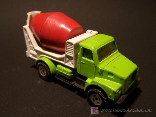 Coches a escala: Guisval, Volvo hormigonera