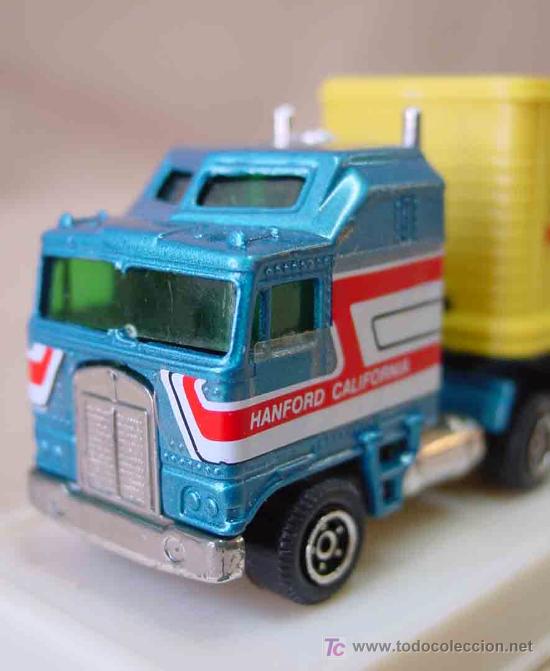 Coches a escala: CAMION HANFORD CALIFORNIA N&ordm; 665 TRANSPORTE DE ANIMALES FABRICADO POR GUISVAL. ANIMAL HEALT DIVISION