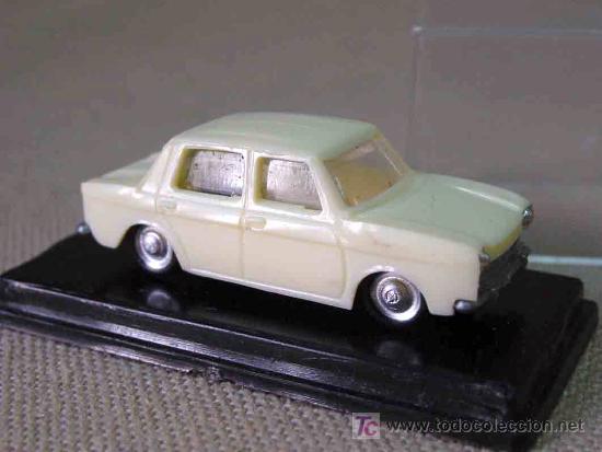 Coches a escala: SIMCA, EKO CON VITRINA Y DESCRIPCION EN LA BASE - Foto 6