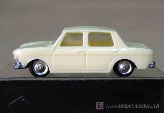 Coches a escala: SIMCA, EKO CON VITRINA Y DESCRIPCION EN LA BASE - Foto 2