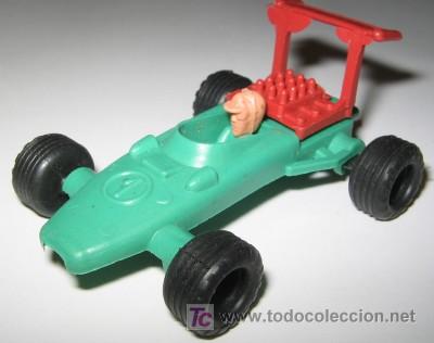 Coches a escala: BARATIJA DE KIOSKO,COCHE DE CARRERAS DE PL&Aacute;STICO B.R.M.