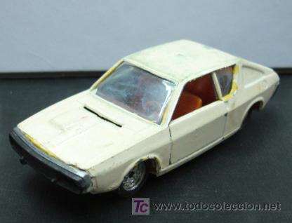 Coches a escala: RENAULT 17 TS. ESCALA 1/37. (GUISVAL)