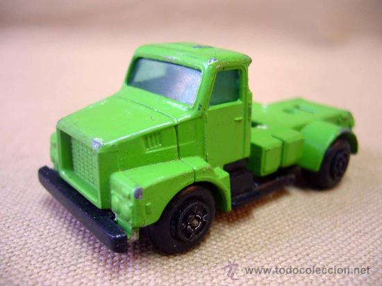 Coches a escala: COCHE, METAL, GUISVAL, CAMION VOLVO