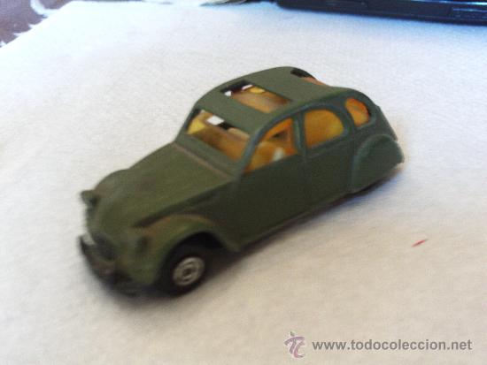 Coches a escala: Citroen 2cv de guisval