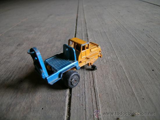 Coches a escala: Hormigonera de Guisval con base met&aacute;lica. Escala 1/64 -- A&ntilde;o 1973