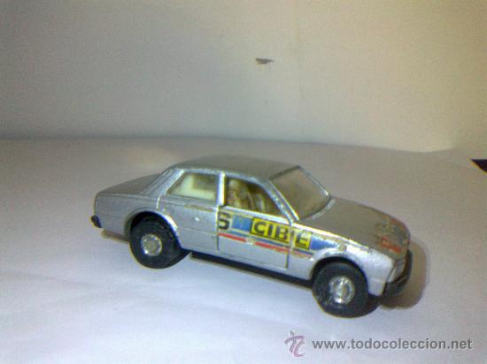 Coches a escala: PEUGEOT 504 MARCA MIRA 70/80