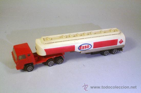 Coches a escala: MAJORETTE #364. Escala 1:100. Camion Bernard ESSO. A&ntilde;os 80