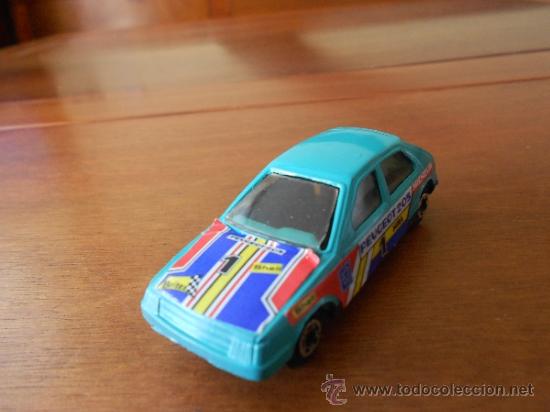 Coches a escala: COCHE MET&Aacute;LICO: PEUGEOT 205  MARCA MIRA (MADE IN SPAIN)