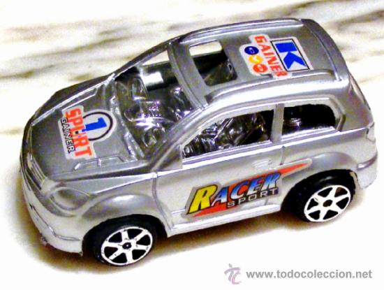 Coches a escala: COCHE DE JUGUETE , SIN ESCALA , MIDE LARGO 8 CM.