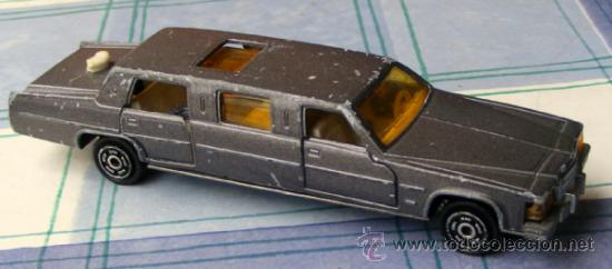 Coches a escala: LIMOSINA -  MAJORETTE - Foto 2