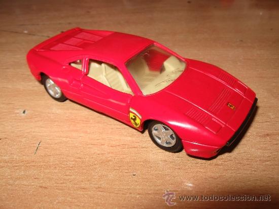 Coches a escala: JUGUETES COCHES MINIATURAS - COCHE A ESCALA 1:36 MAISTO FERRARI 288 GTO