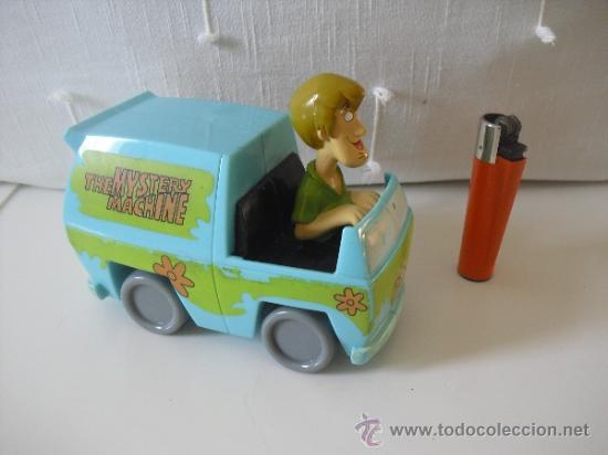 Coches a escala: The Mystery Machine. Furgoneta de Shaggy de Scooby doo. 12 x10 cm. Coche de fricci&oacute;n de Pop Rocket