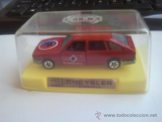 Coches a escala: coche chrysler bomberos de mira