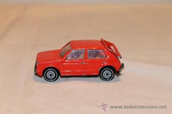 Coches a escala: SIKU 1033 - VOLSWAGEN GOLF LS - Foto 3