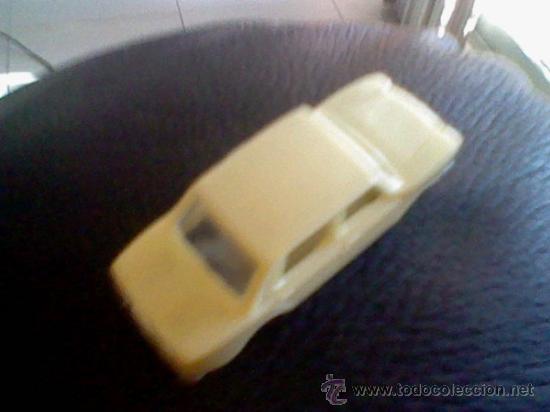 Coches a escala: Simca Eko 3,5 cms aprox BE - Foto 2