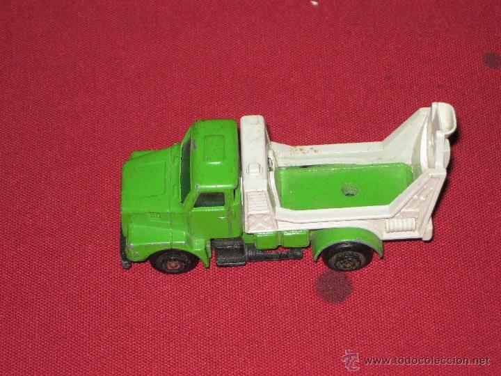 Coches a escala: CAMION VOLVO DE GUISVAL