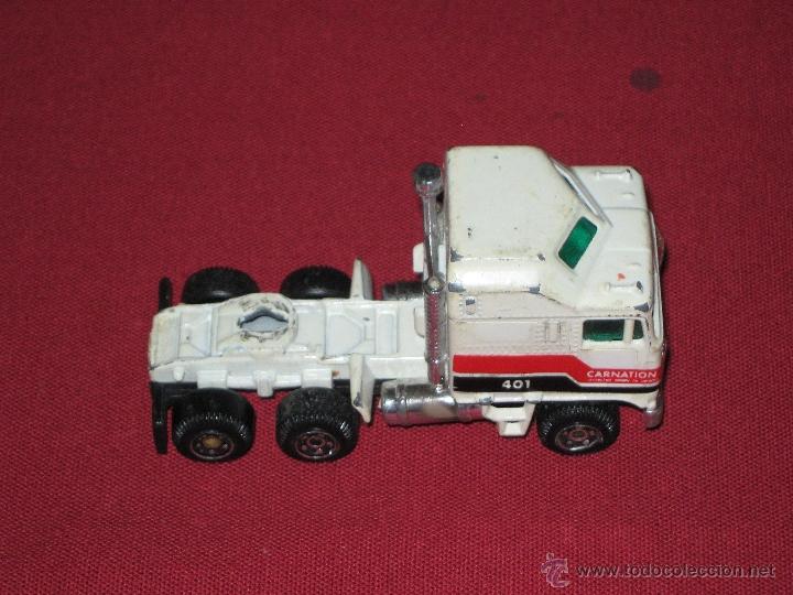 Coches a escala: CAMION VOLVO DE GUISVAL