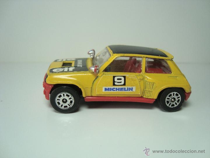 Carros em escala: RENAULT 5 TURBO CULO GORDO DE CORGI JUNIORS 1,64