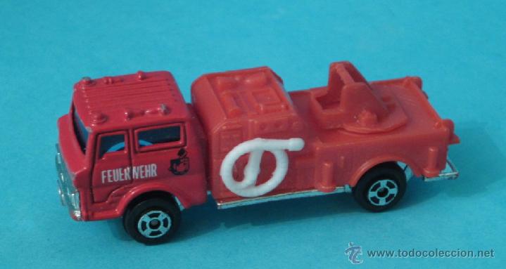 Coches a escala: CAMI&Oacute;N BOMBEROS. LONGITUD 7,5 CM - Foto 1