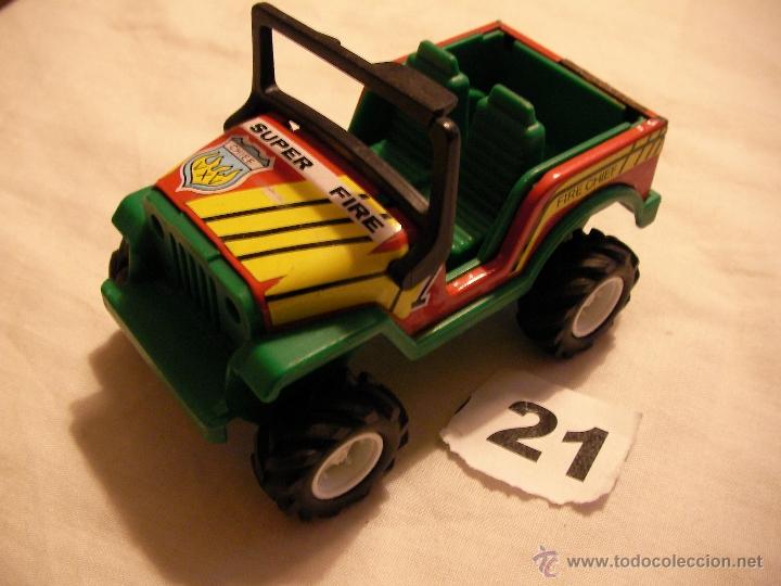 Coches a escala: ANTIGUO JEEP DE PLASTICO Y LATA - Foto 1