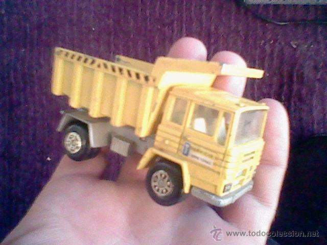 Coches a escala: Camion antiguo volquete Pegaso Mira 1:64 Made Spain dificil raro metal chasis MOP CARRETERAS