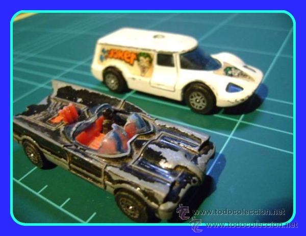 Coches a escala: Corgi Batmobile Batman + Joker. Britain. - Foto 1