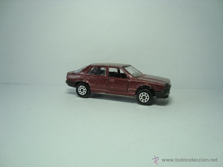 Coches a escala: RENAULT 25 MAJORETTE.ESCALA 1,64. - Foto 1