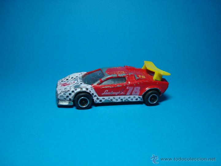 Coches a escala: ANTIGUO LAMBORGHINI COUNTACH FORMULA DE MAJORETTE 1,64