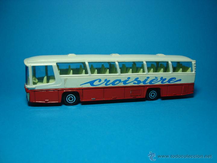 Coches a escala: ANTIGUO AUTOBUS NEOPLAN CROISERIE DE MAJORETTE 1,64