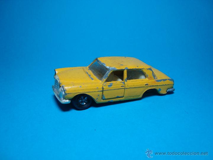 Coches a escala: ANTIGUO MERCEDES BENZ E 280 DE MAJORETTE 1,64 LOS PRIMEROS MAJORETTE