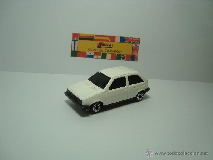 Coches a escala: ANTIGUO SEAT IBIZA DE GUISVAL CAMPEON 1,64