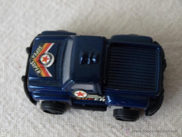 Coches a escala: COCHE DE PLASTICO SUPER SUPER. 7 X 4 X 3 CM. - Foto 3