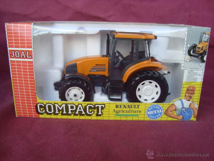 Carros em escala: TRACTOR RENAULT ARES DE JOAL ESCALA 1,32