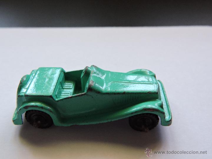 Auto in scala: Antiguo coche miniatura vintage - en metal - MIDGETOY - otras im&aacute;genes en el interior