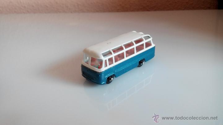 Coches a escala: microbus  mercedes de paya  n&ordm; 2113