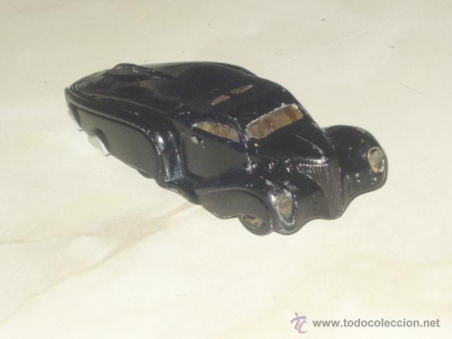 Coches a escala: COCHE DE BATMAN MATTEL 2004,FUNCIONA CON 2 PILAS PEQUE&Ntilde;AS. - Foto 5